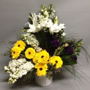 Kent-Cicekcilik_Sari-beyaz-mor-arajman_578954